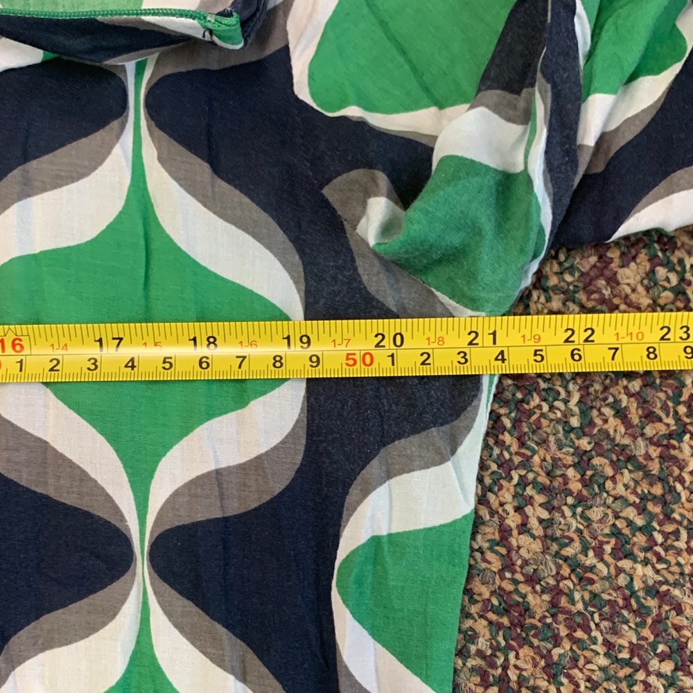 Boden women’s 12 Navy Cream & Green Abstract Wave Blouse Spring Coastal Preppy - Picture 7 of 11